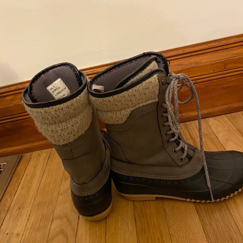 Women's Duck Boots